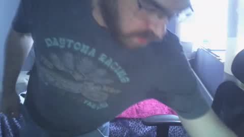 Snapshot of hotboyron chatting on 12/09/24, 12:40 hotboyron online show from 12/09/24, 12:40