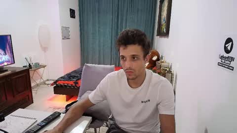 Hotboyshorny online show from 01/31/26, 07:11