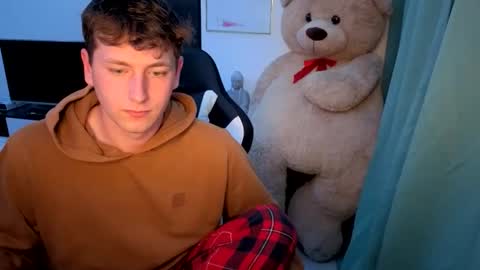 Hotboyshorny online show from 05/21/26, 11:17