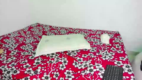 Hot Bunny online show from 11/11/25, 10:10