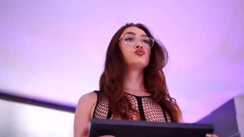 Anais online show from 07/18/26, 09:13