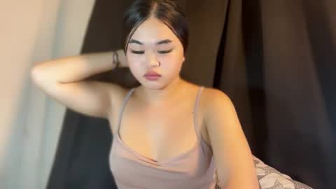 Aya online show from 11/16/25, 04:29