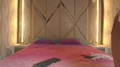 hotcouple_222 online show from 02/26/26, 07:40