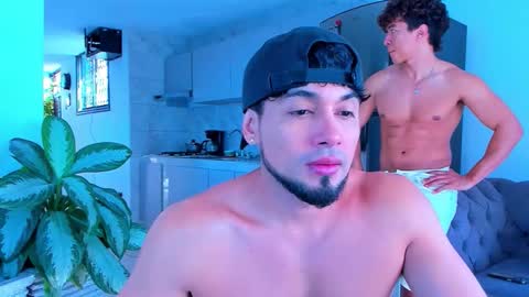 Hussain   aaron and Ekko online show from 01/18/26, 01:48