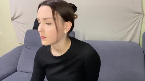 Max and Alina online show from 04/11/26, 07:40