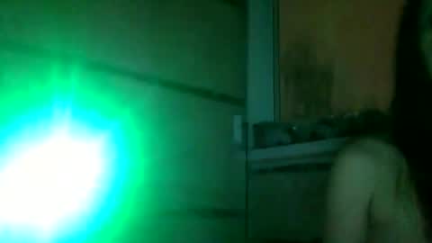 effy online show from 12/22/24, 10:04