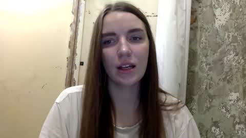 effy online show from 02/09/25, 05:19