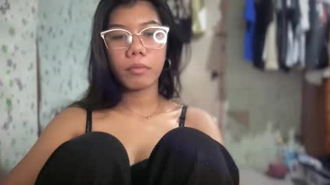 hotestpinayxxx online show from 04/09/26, 11:32