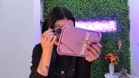 Snapshot of hotfallingdevil chatting on 12/01/25, 05:56 hotfallingdevil online show from 12/01/25, 05:56