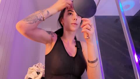 hotfallingdevil online show from 03/04/26, 05:24