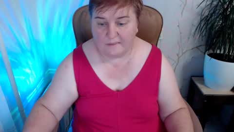 Snapshot of hotfiremommy chatting on 01/10/25, 05:34 LimonkaFire online show from 01/10/25, 05:34