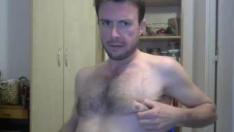 Le jardinier sexy online show from 04/07/26, 08:09