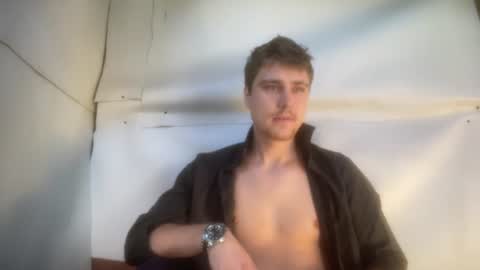 William online show from 07/12/26, 07:54