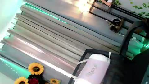 hotgirl_krisxx online show from 10/30/25, 06:04