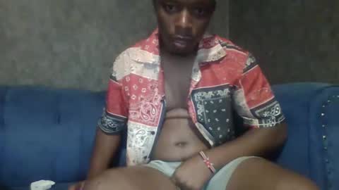 hotguyy001 online show from 02/27/25, 05:24