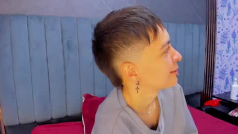 hannah online show from 02/15/26, 02:52