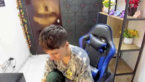 hannah online show from 04/17/26, 02:47