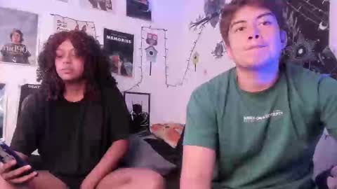 Sam and Nico online show from 10/27/25, 12:26