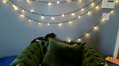 hothousewife333 online show from 03/16/26, 08:35