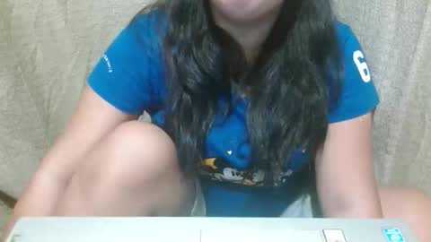 hotiemorenagurl18 online show from 09/22/25, 03:30