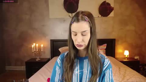 Lia   online show from 07/15/26, 06:57