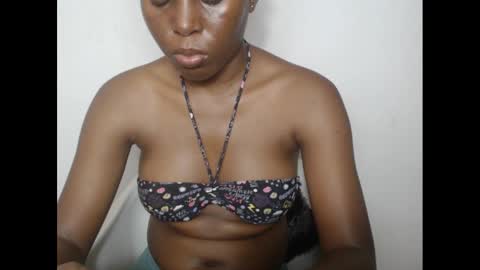 hotjessie0 online show from 01/30/25, 08:01