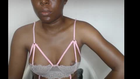 hotjessie0 online show from 02/10/26, 04:27