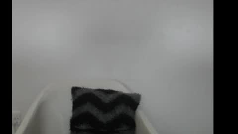 hotjessie0 online show from 03/03/26, 05:02