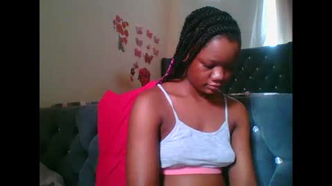 LOYCE online show from 12/01/25, 02:22