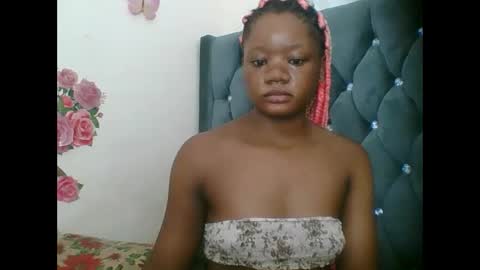 Snapshot of hotjeylee chatting on 03/01/26, 03:19 LOYCE online show from 03/01/26, 03:19