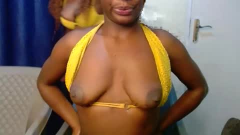 Snapshot of hotkiller_ chatting on 03/31/26, 04:07 Lindahcyn online show from 03/31/26, 04:07