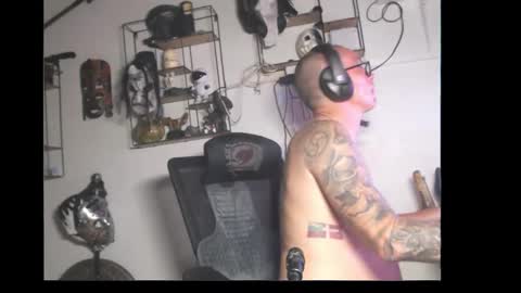 hotkinkytat online show from 04/11/26, 03:11