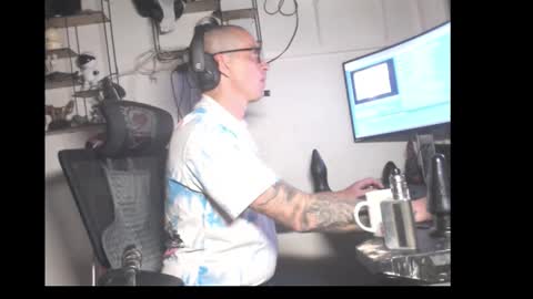 hotkinkytat online show from 04/12/26, 09:31