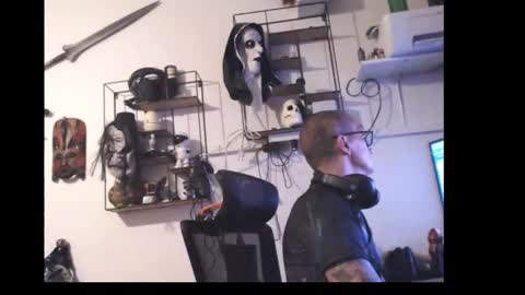 hotkinkytat online show from 04/14/26, 06:58