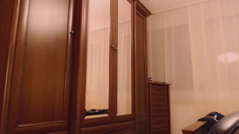 Angela online show from 02/14/25, 01:23