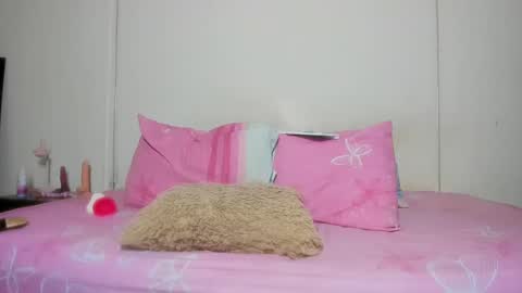 Krystel online show from 02/15/25, 01:16