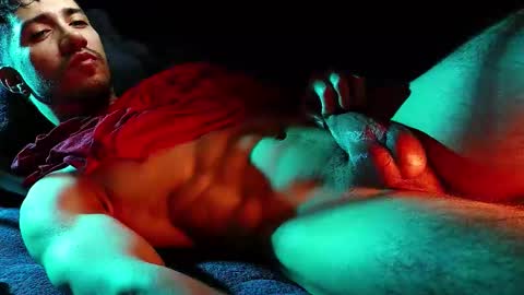 Hotlatinking online show from 12/21/25, 07:26