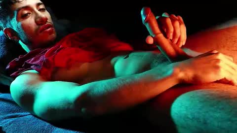 Hotlatinking online show from 02/06/26, 09:23