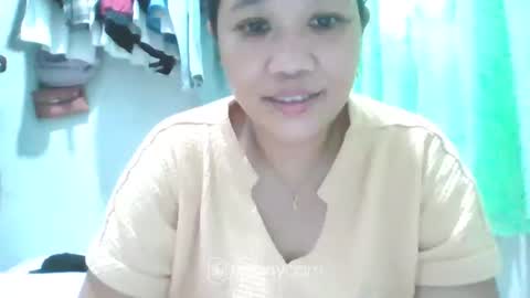 Snapshot of hotlavender chatting on 01/01/25, 06:15 hotlavender online show from 01/01/25, 06:15