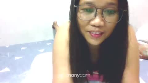 Snapshot of hotlavender chatting on 02/04/25, 05:53 hotlavender online show from 02/04/25, 05:53