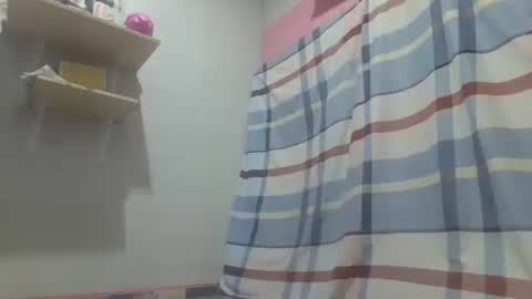 hotlavender online show from 02/09/26, 12:14