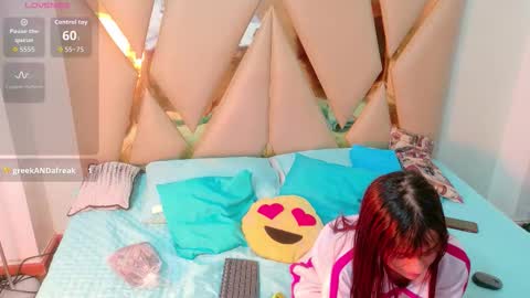 hotlittlechill online show from 10/13/25, 07:25