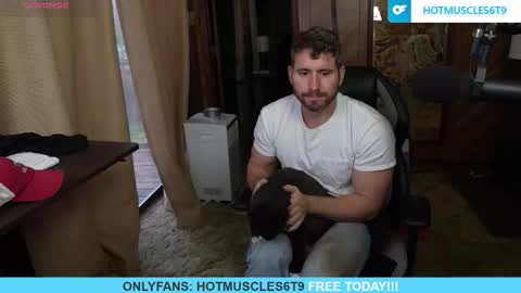 hotmuscles6t9 online show from 03/23/26, 12:20