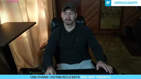 hotmuscles6t9 online show from 07/05/26, 12:45