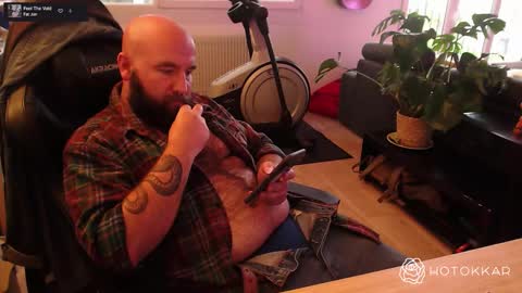 Hotokkar online show from 10/06/25, 04:48