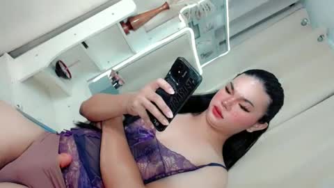 Snapshot of hotsiren101 chatting on 06/14/26, 10:34 hotsiren101 online show from 06/14/26, 10:34