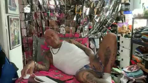 hotstuff775616 online show from 04/19/26, 01:49