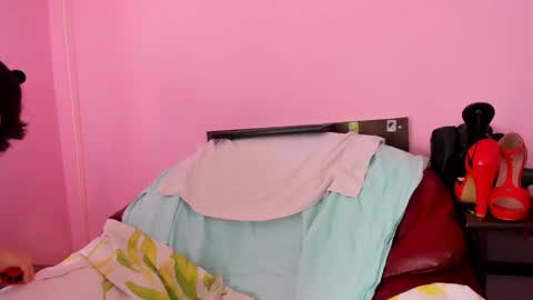 Monica online show from 10/20/25, 06:36