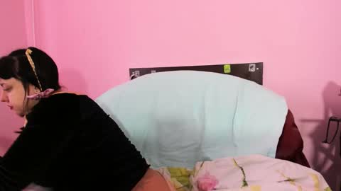 Monica online show from 01/09/26, 07:55