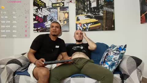 Snapshot of hott_asses chatting on 12/22/24, 01:22 hott_asses online show from 12/22/24, 01:22